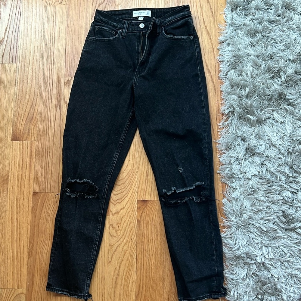 Black distressed jeans